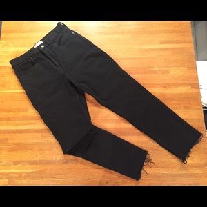 Everlane Wedgie Fit Black Jeans Cropped Raw Hem